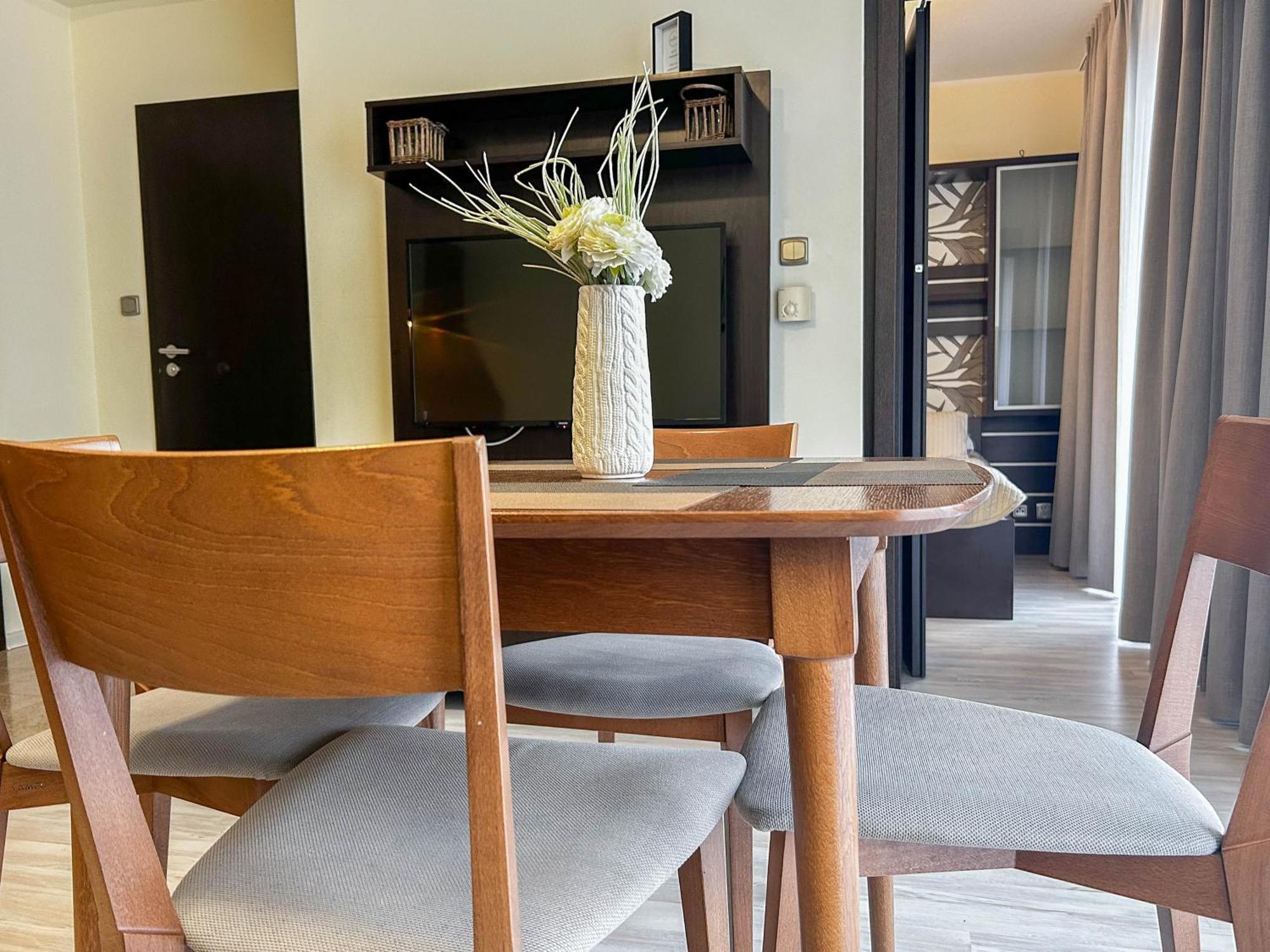 Apartamenty Na Wyspie - Stella Baltic - Parking Świnoujście Exteriör bild