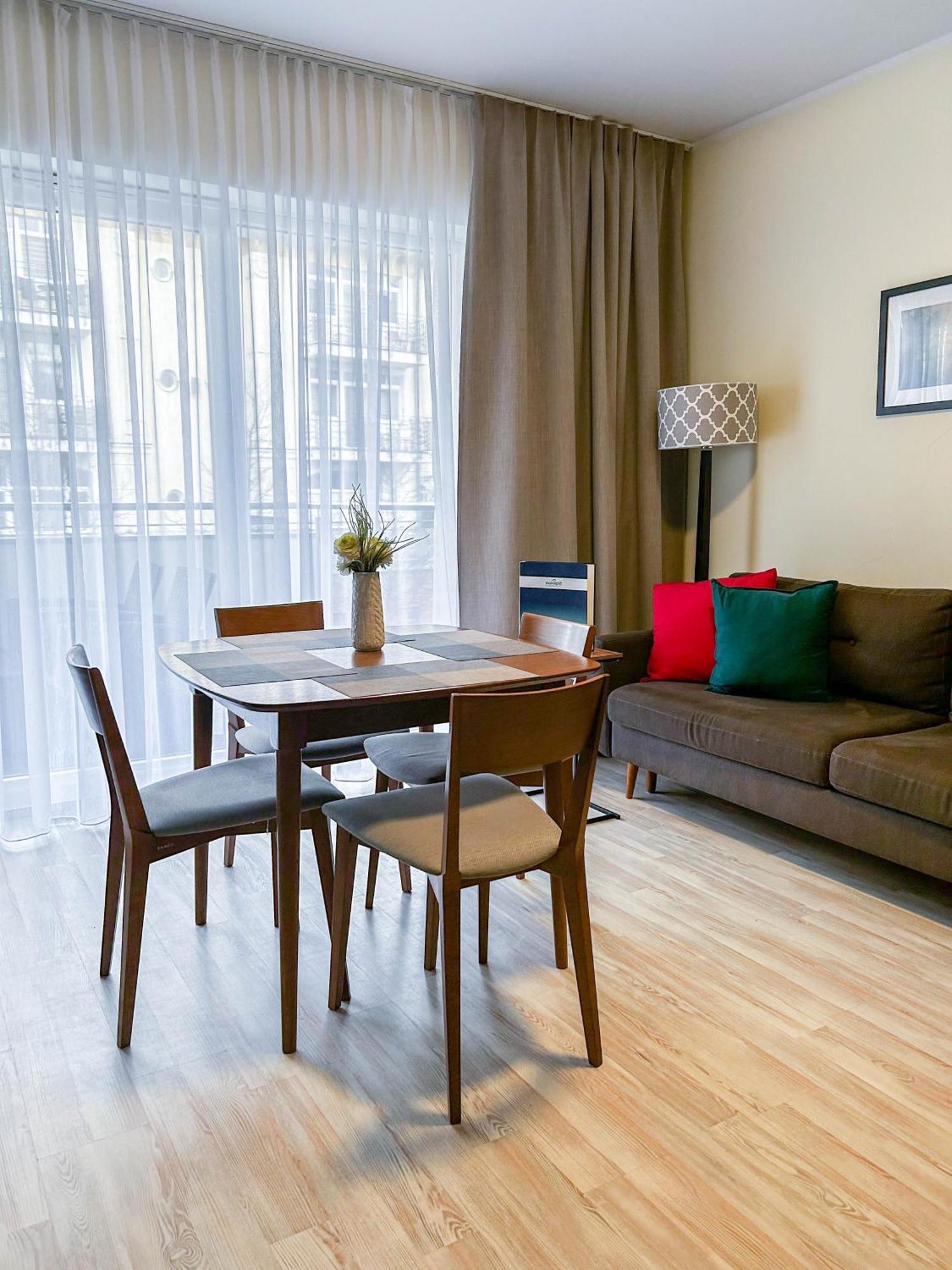 Apartamenty Na Wyspie - Stella Baltic - Parking Świnoujście Exteriör bild