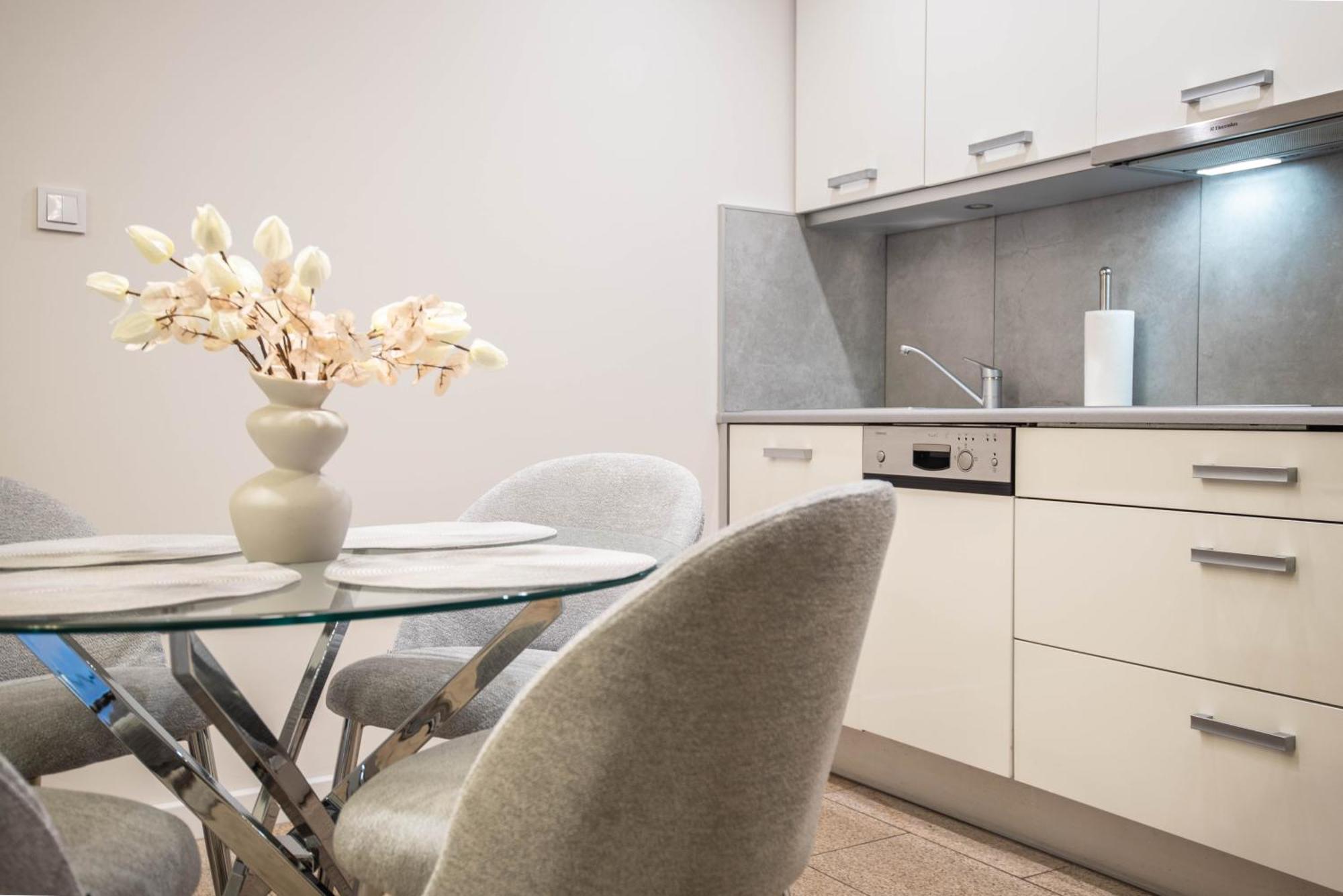 Apartamenty Na Wyspie - Stella Baltic - Parking Świnoujście Exteriör bild